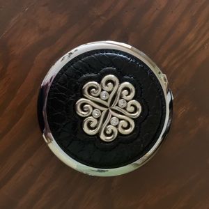 Brighton handheld mirror